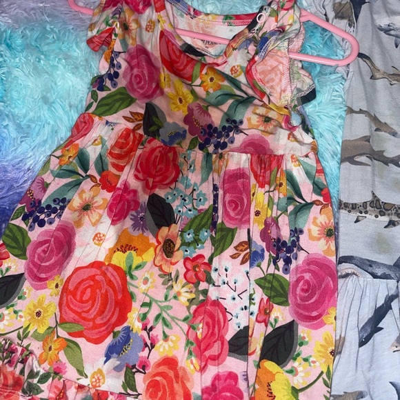 Posh peanut twirl bundle! - Picture 3 of 4